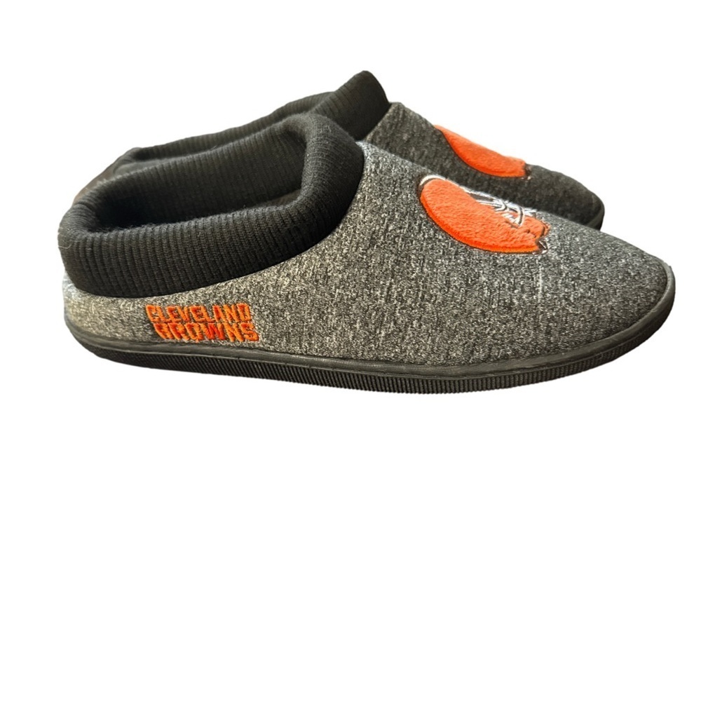 FOCO Men's Cleveland Browns NFL Slippers. Size S (7-8) - Picture 2 of 4